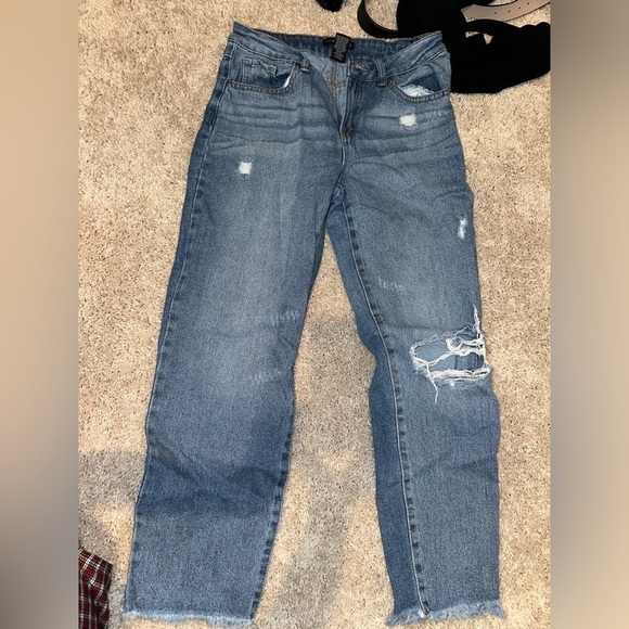Sincerely Jules Straight Leg Ripped Jeans Size 1 (25) - Picture 1 of 2